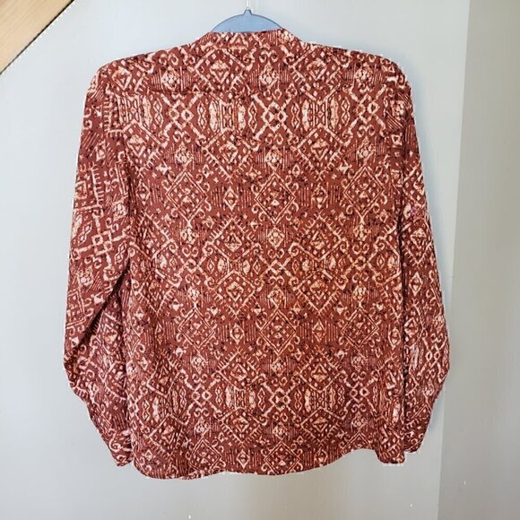 Like NEW Calvin Klein Geometric-Print Button-Down Shirt Size: Small - Picture 4 of 9